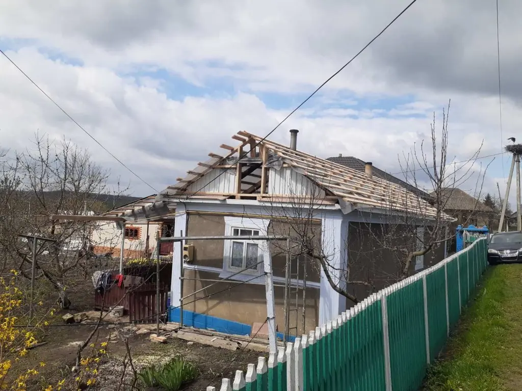 țiglă metalică Ocnița