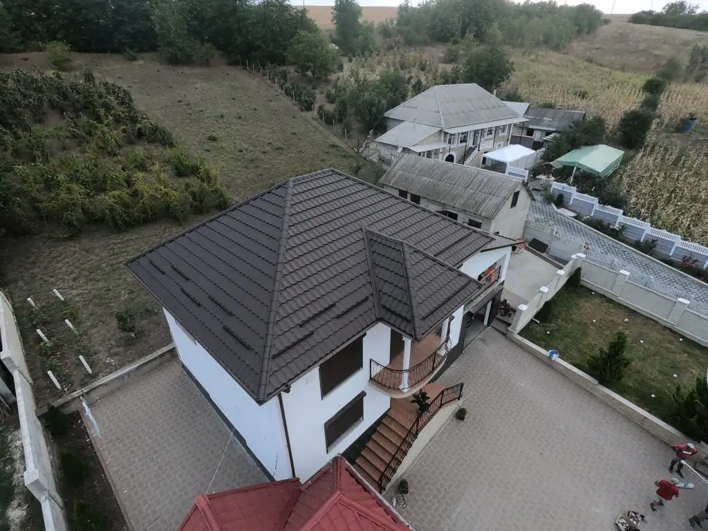 acoperiș țiglă metalică Drăgușeni