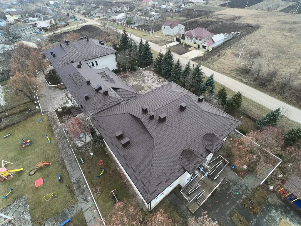 acoperiș grădinița Mărculești licitație