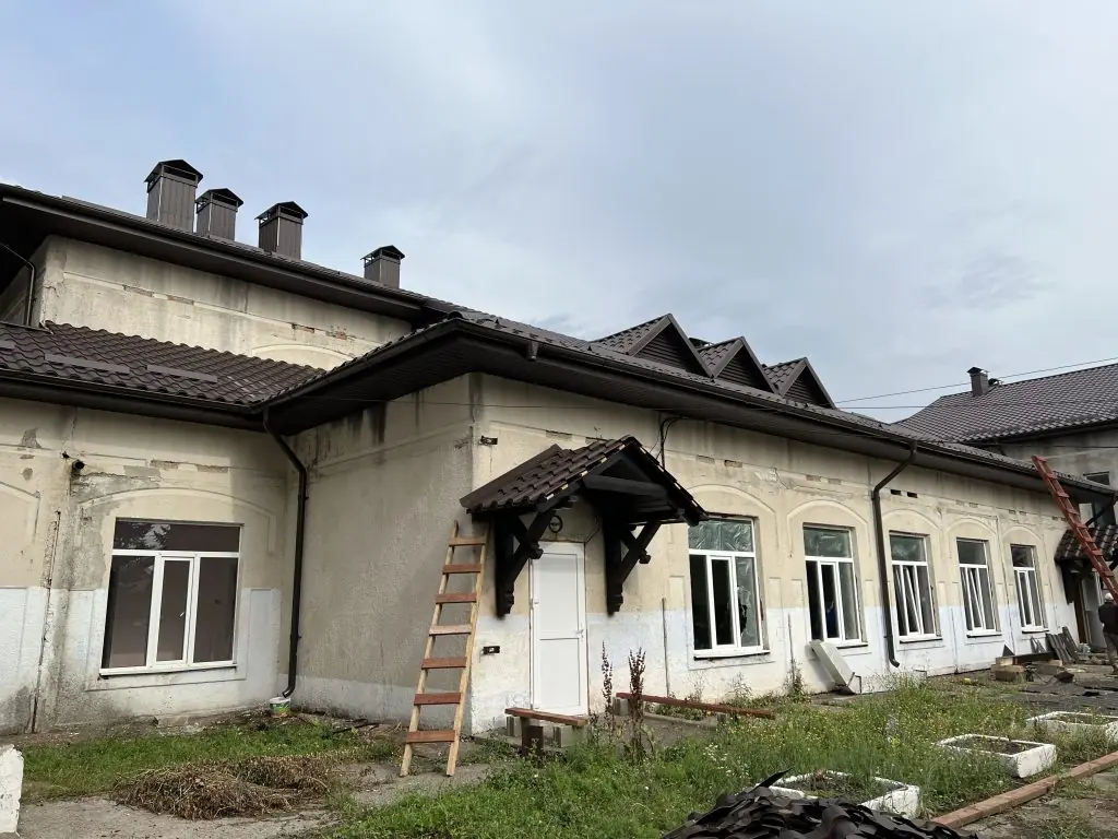 acoperiș grădinița Mărculești licitație